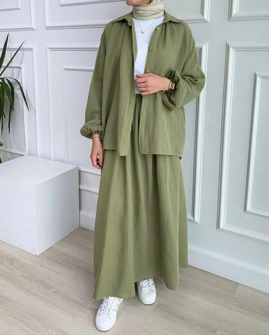 Elegant Modest 2-Piece Set – Puff Sleeve Shirt & Flowing Skirt